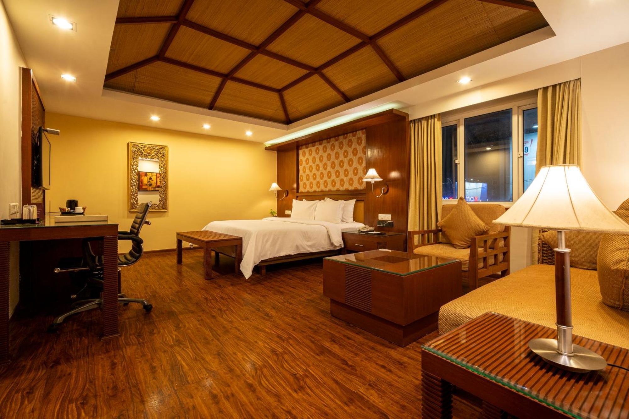 होटल The Residency